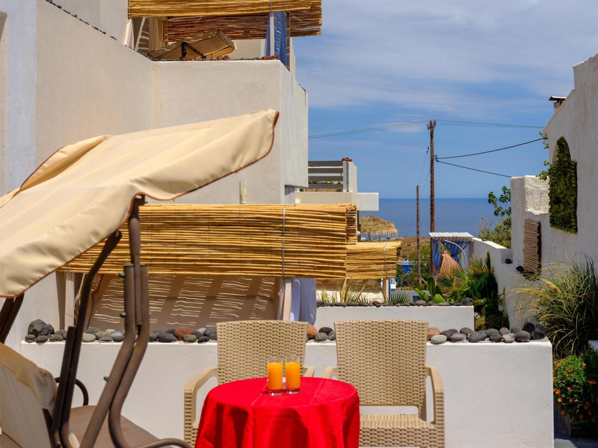 Nalu Suites Тира Экстерьер фото