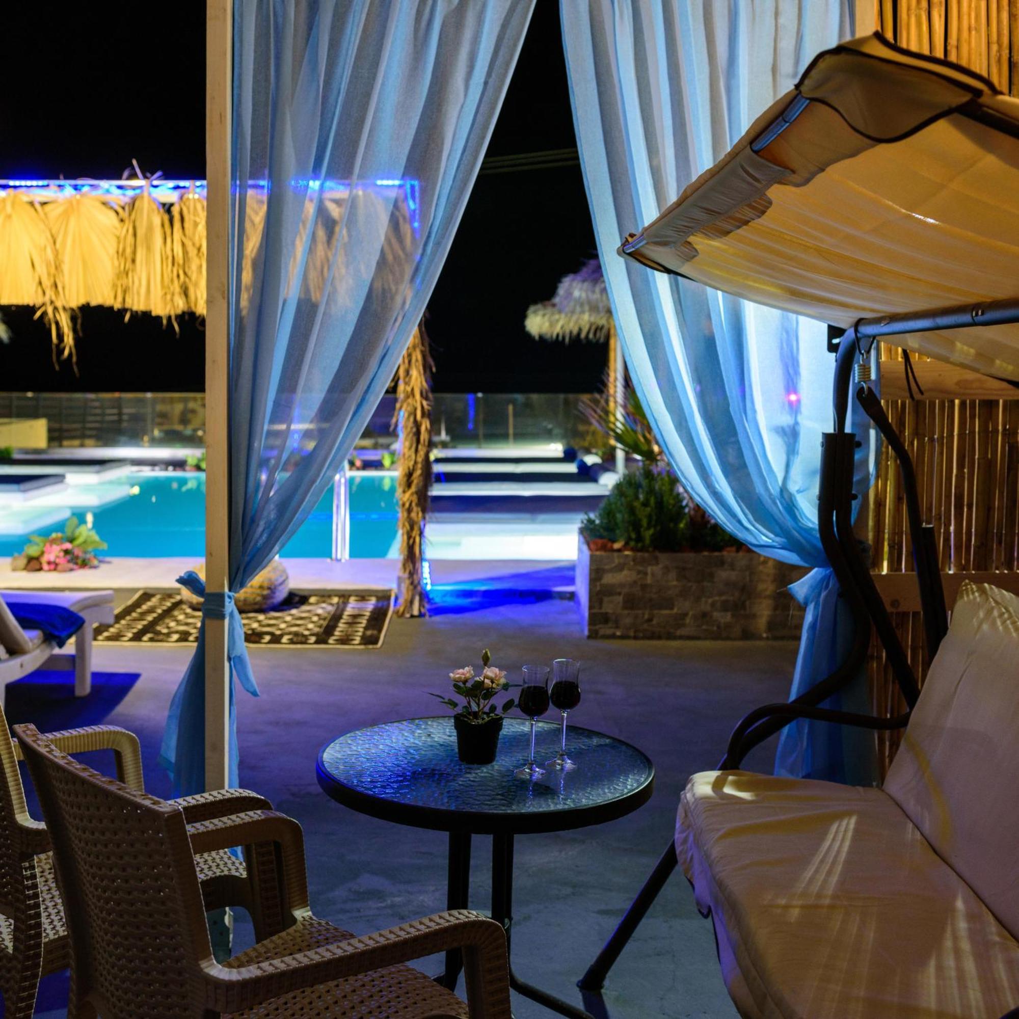Nalu Suites Тира Экстерьер фото
