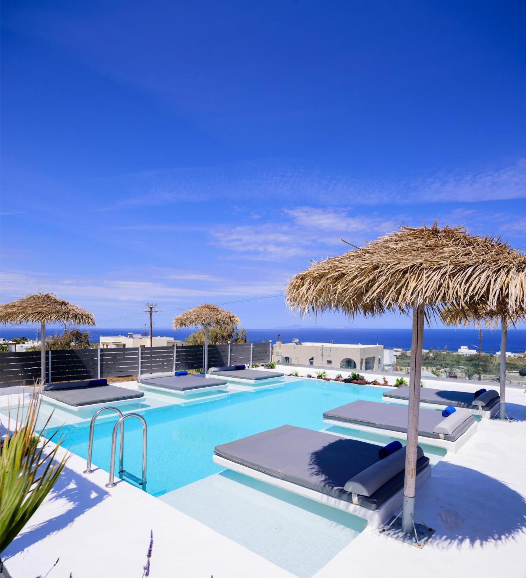 Nalu Suites Тира Экстерьер фото