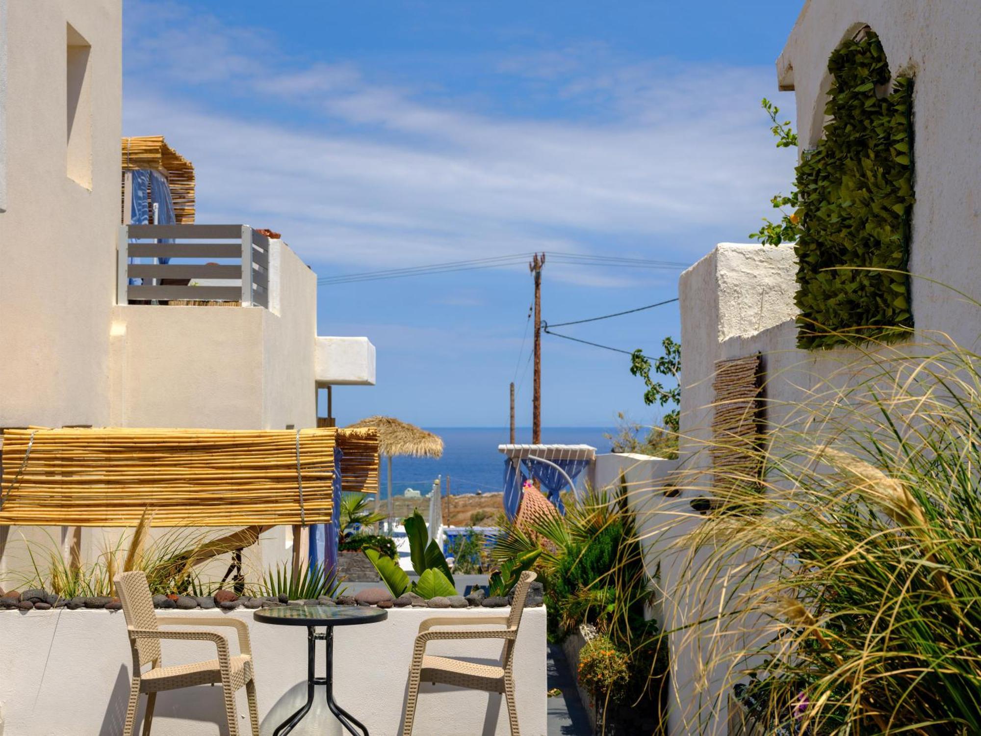 Nalu Suites Тира Экстерьер фото